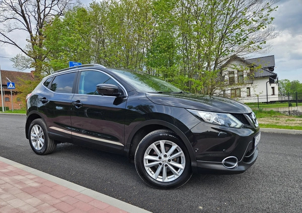 Nissan Qashqai cena 59999 przebieg: 173400, rok produkcji 2016 z Kościerzyna małe 631